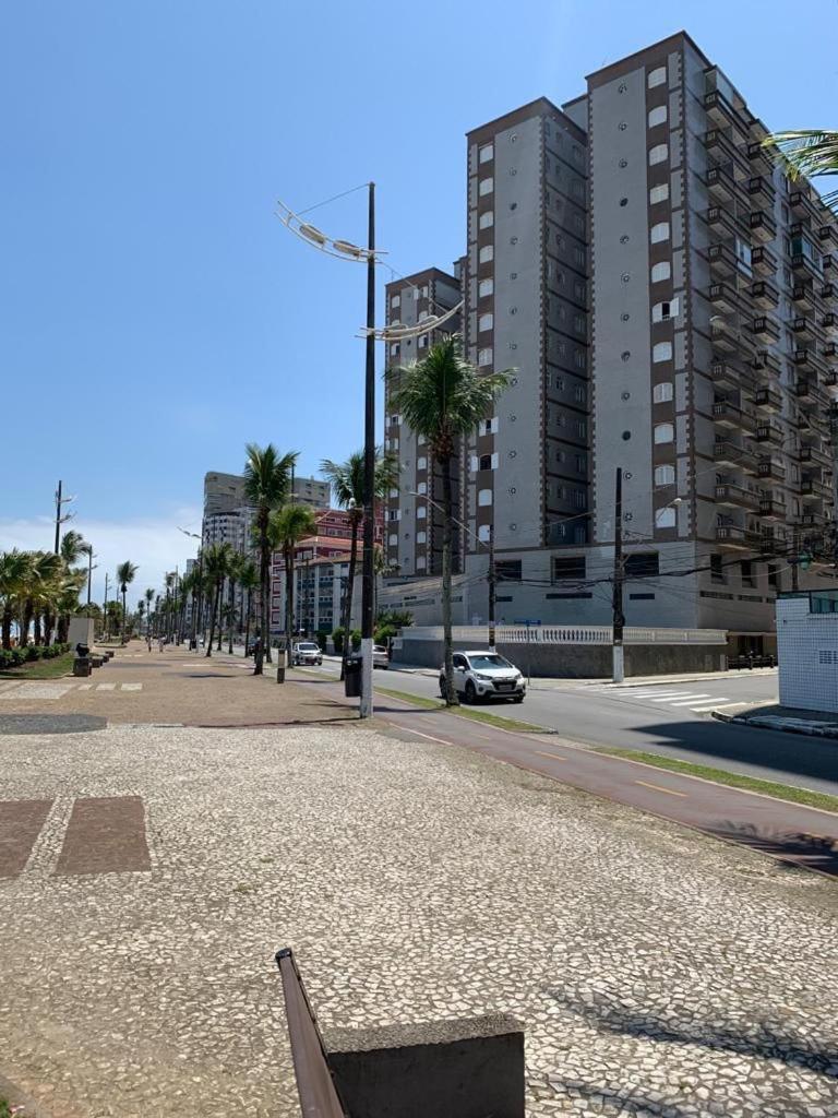 Apartamento Frente Ao Mar Com Varanda E Piscina Прая-Гранди Экстерьер фото